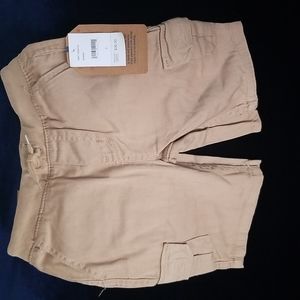Short khaki